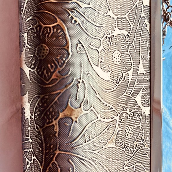 New Gold Purse with Gold Stamping - Picture 9 of 11